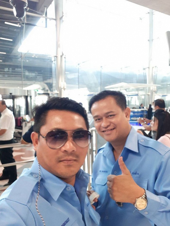 รอรับลูกค้าสนามบินสุวรรณภูมิ ส่งต่างจังหวัด
